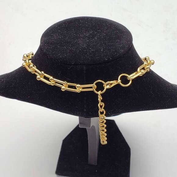 100% Auth Louis Vuitton Lock & Key with Unbranded Gold Plated Chain Necklace - Picture 3 of 9